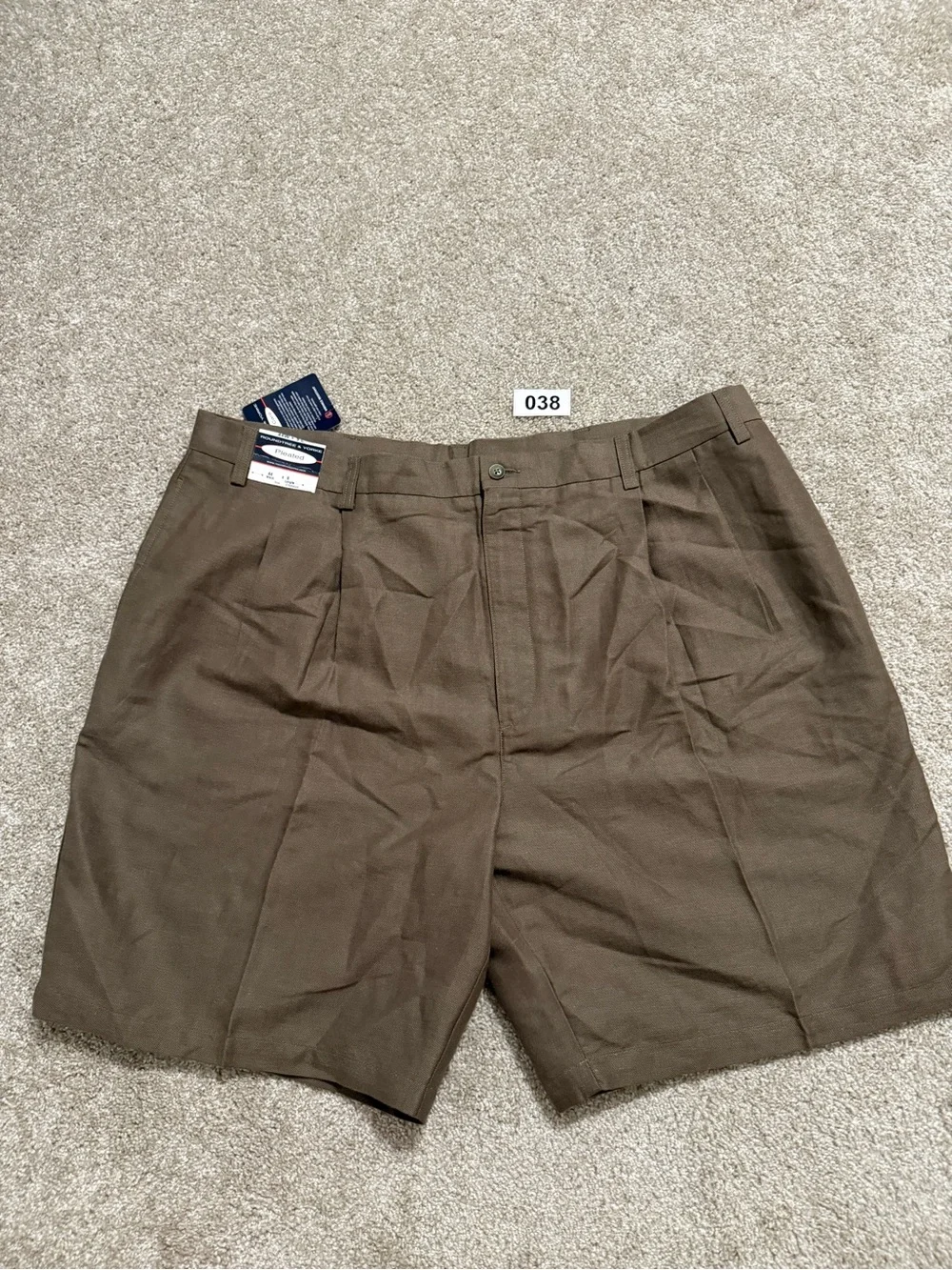 NWT Roundtree & Yorke Men’s Pleated Shorts Size 44x9